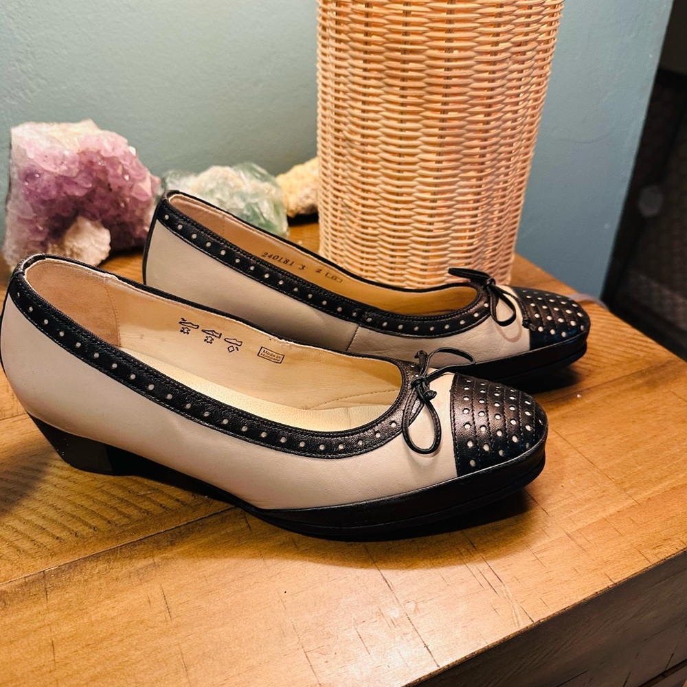 Waldlaufer Women’s Hosana Black Beige Colorblock Pumps size 37/US 6.5